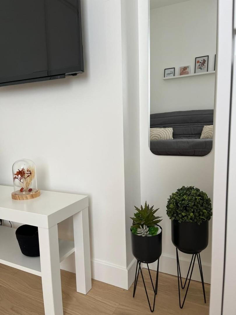 Appartement Cosy A 1 Min De Paris Charenton-le-Pont Bagian luar foto