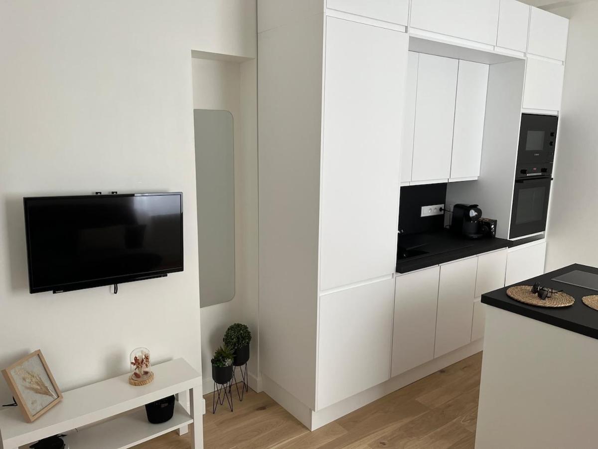 Appartement Cosy A 1 Min De Paris Charenton-le-Pont Bagian luar foto